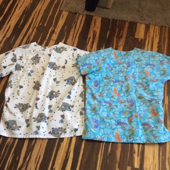 Scrub shirt - Picture 3 of 3